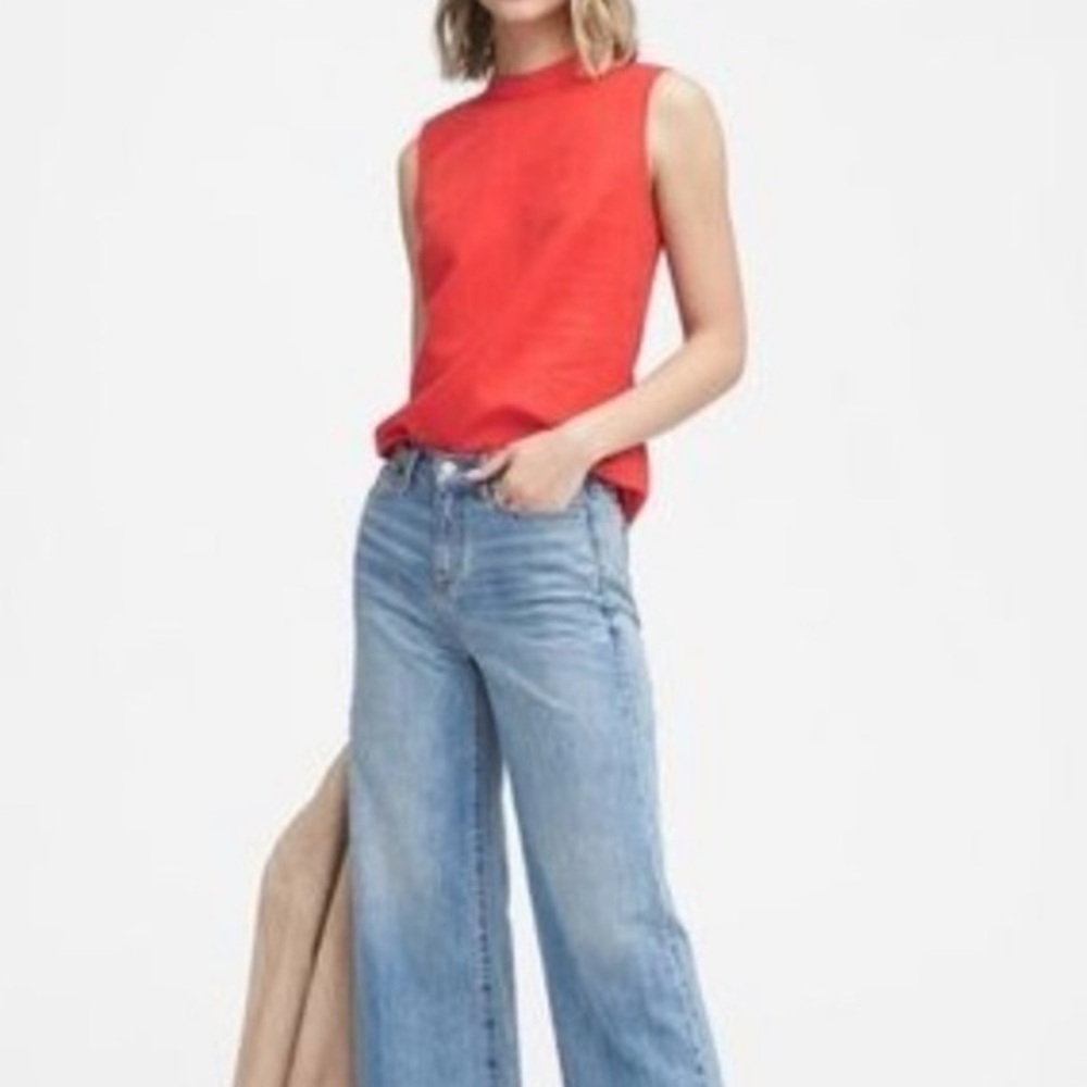 Banana Republic Linen-Cotton Button Back Tank